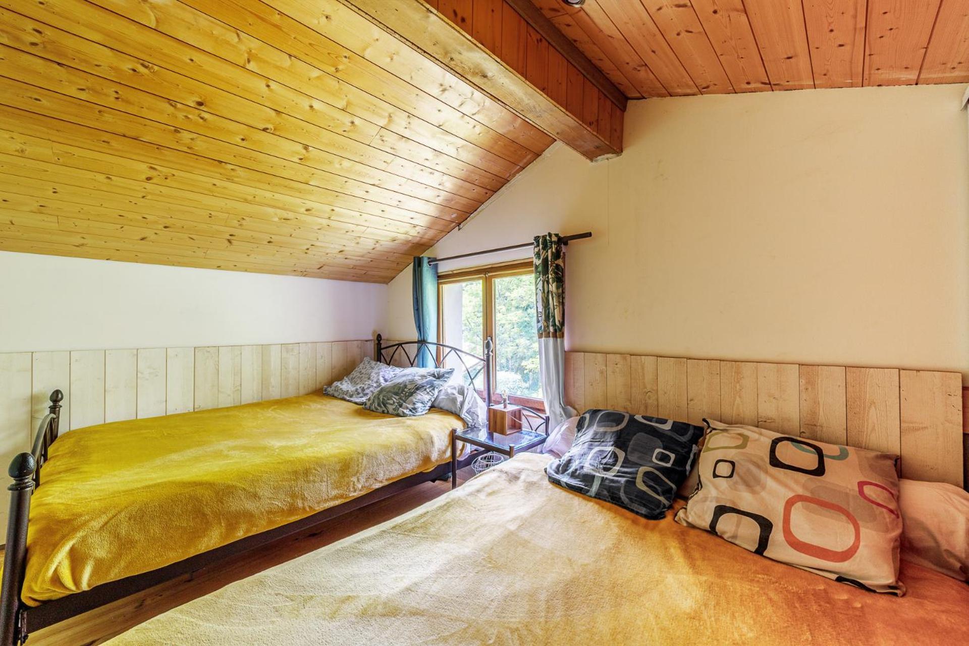 Gite Zen Dans Les Bois Blesignac 外观 照片